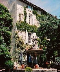 Hotel in Saignon