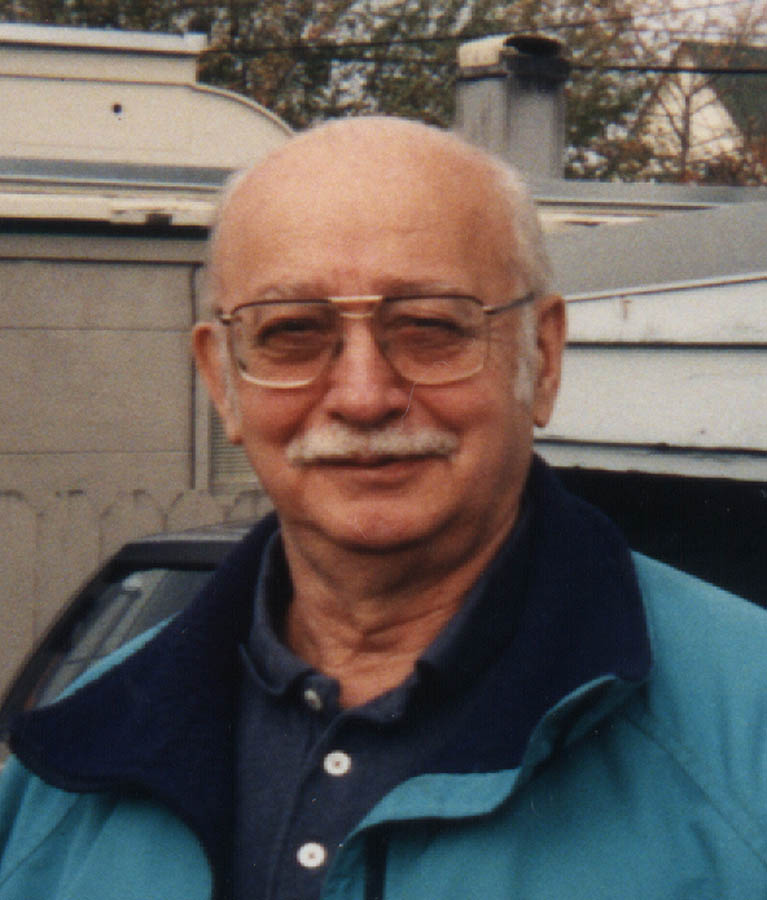 WALT.JPG (91060 bytes)