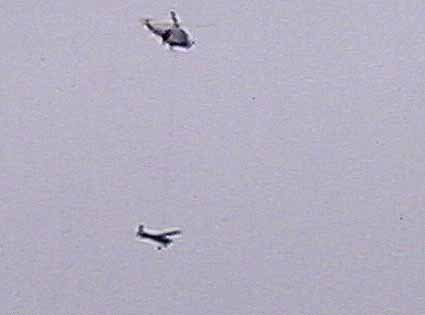 N2162Z under Helicopter
