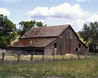 OldBarn.jpg (25296 bytes)