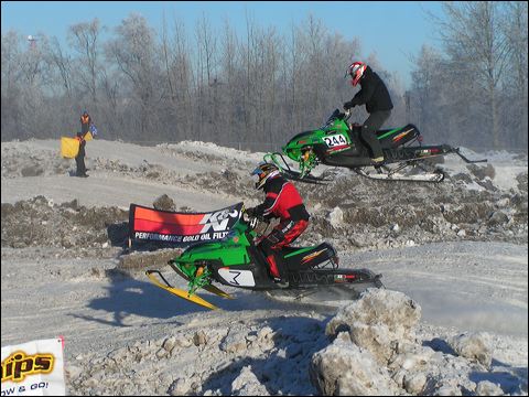 snowmachine04.jpg