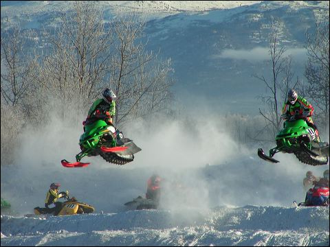 snowmachine215.jpg