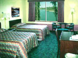 Alaska RiverSide House hotel double hotel room overlooking the Kenai River