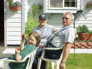 Dad Mom Ellie 6-26-00.jpg (236608 bytes)