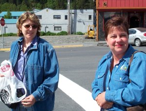 Karen Webster and Bonnie Kenk on their way to the Alaska SeaLife Center (photo by Garry Wallan)