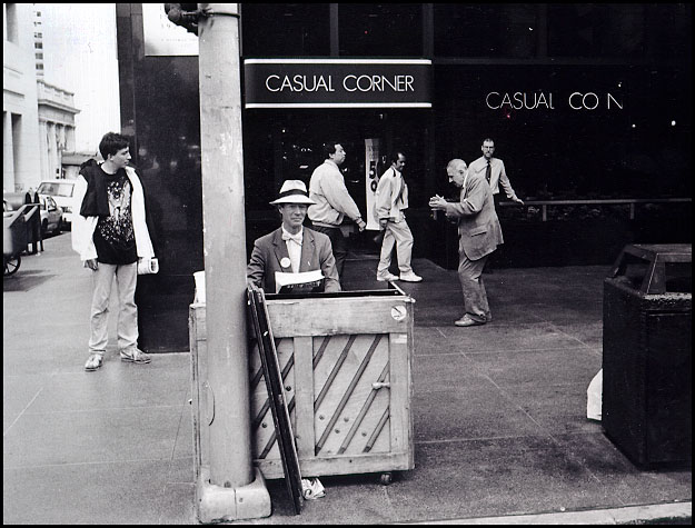 Casual Corner, San Francisco