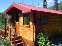 Tundra Guest Cottage with private deck